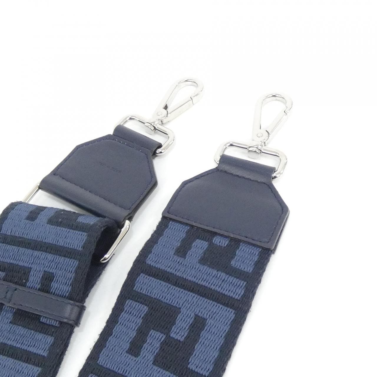 FENDI 8AV439 AMU7 銀包