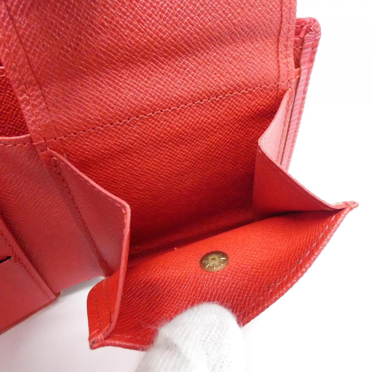 LOUIS VUITTON M6354E 銀包 Epi