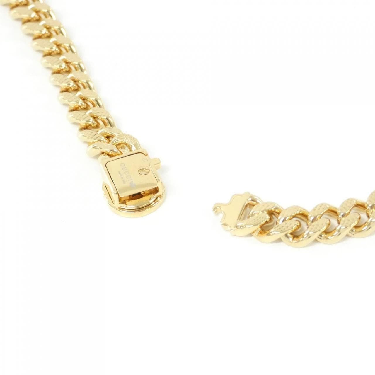 GUCCI 702895 J1631
