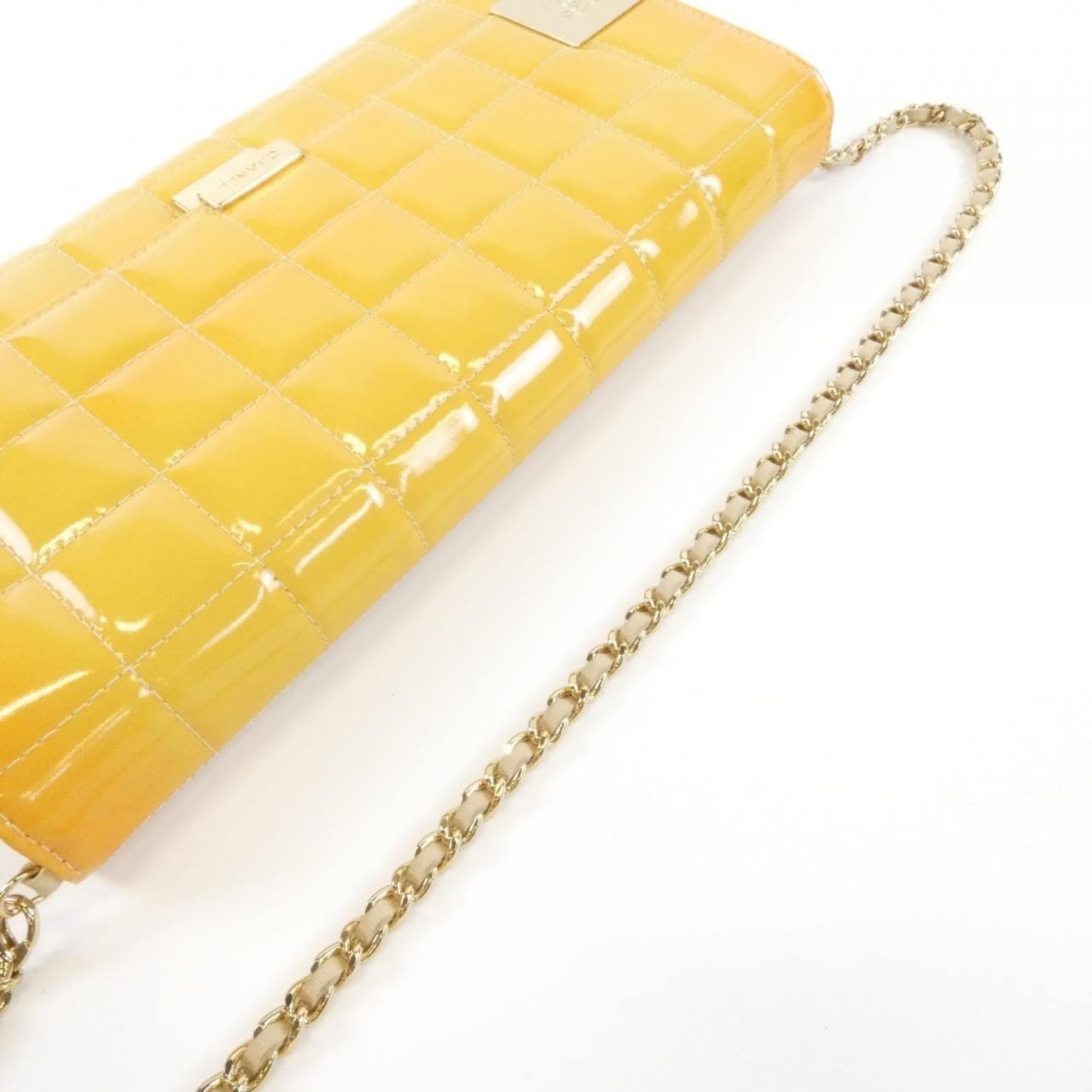CHANEL 17661 肩背包 漆皮
