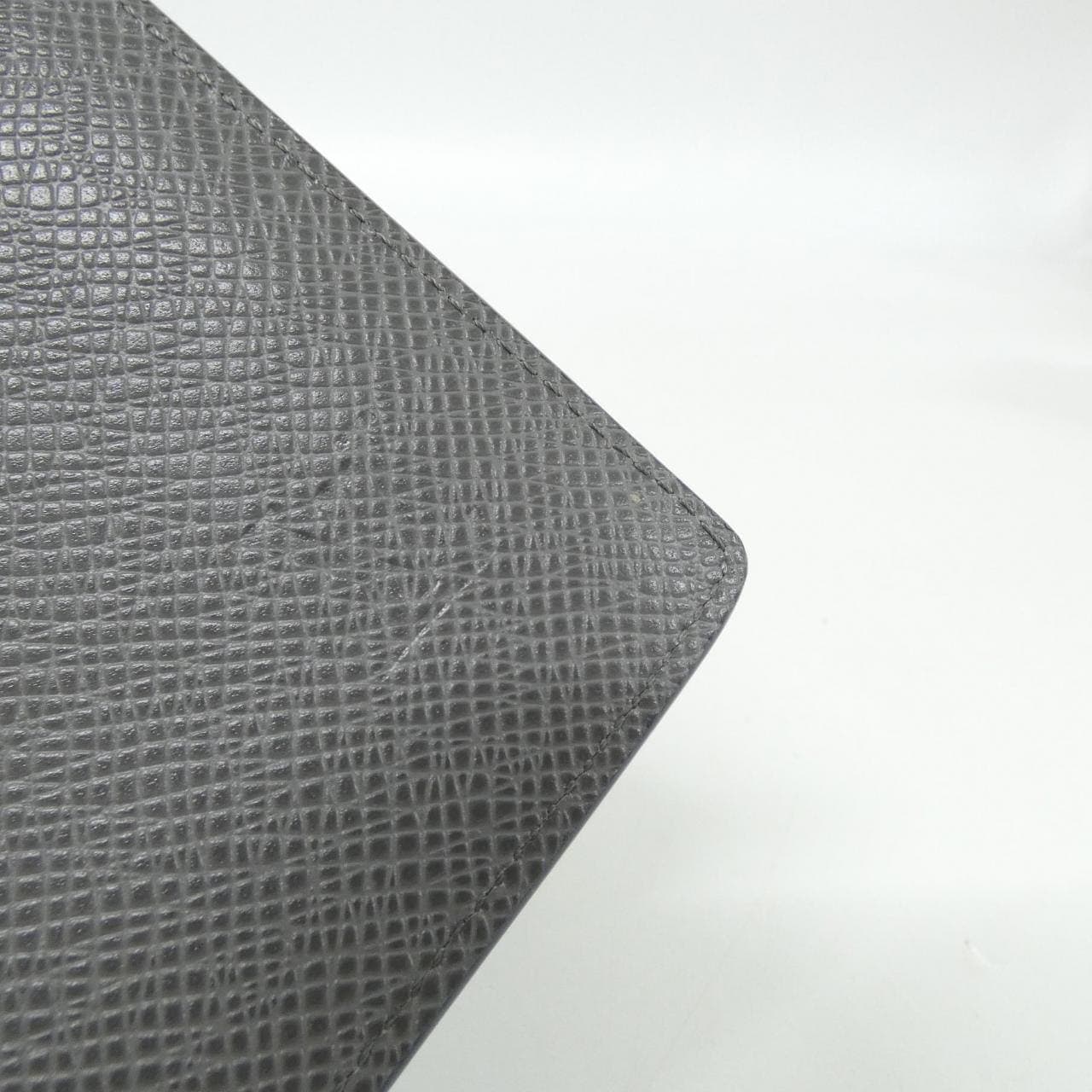 LOUIS VUITTON M25966 銀包