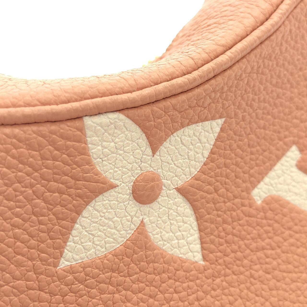 LOUIS VUITTON M46301 肩背包 Monogram