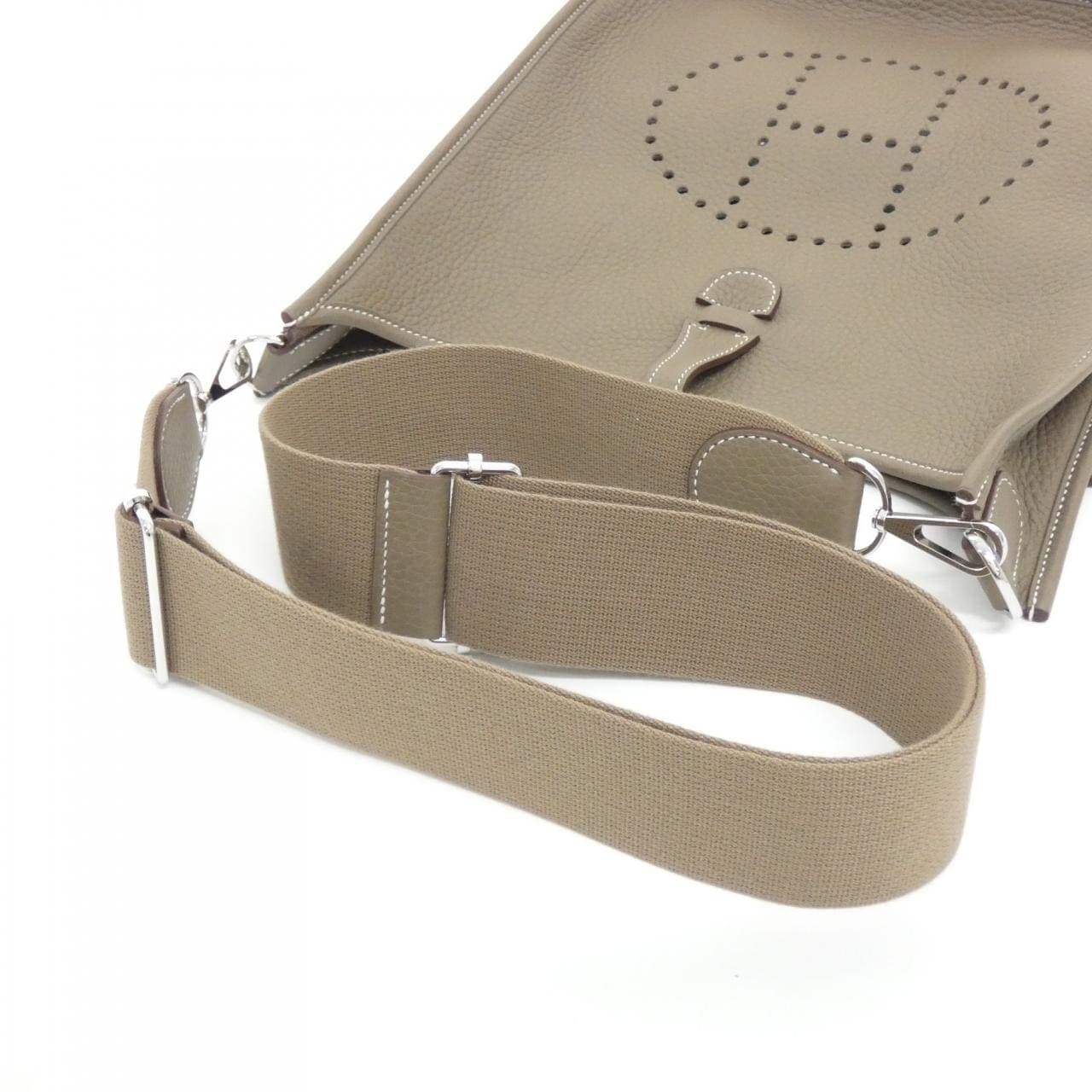 HERMES Evelyne 056277CK Shoulder Clemence