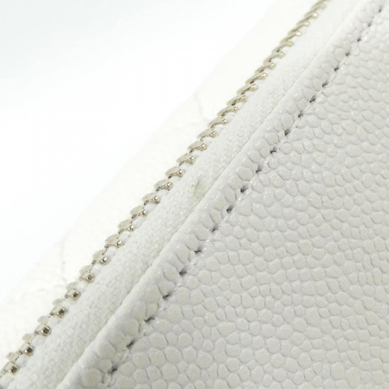 CHANEL Timeless Classic AP2096 Wallet Grained Calfskin
