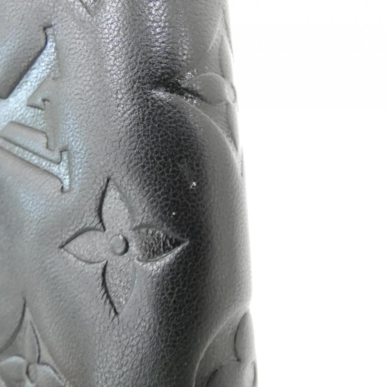 LOUIS VUITTON M81510 銀包 羊皮