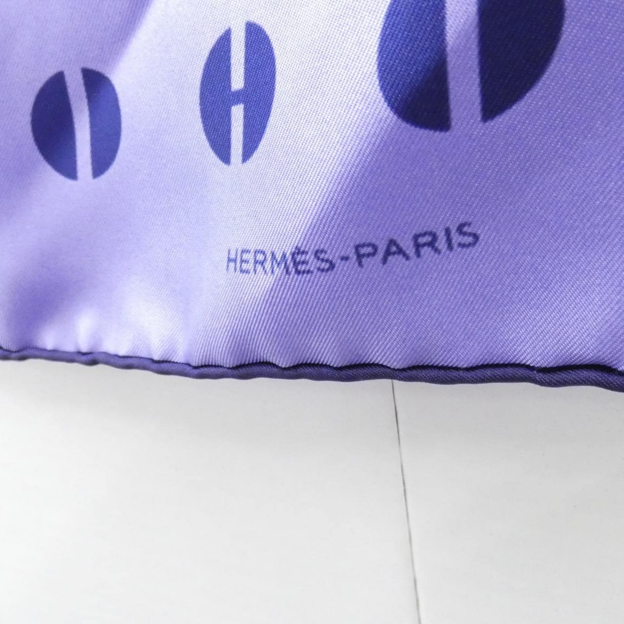 HERMES Scarf
