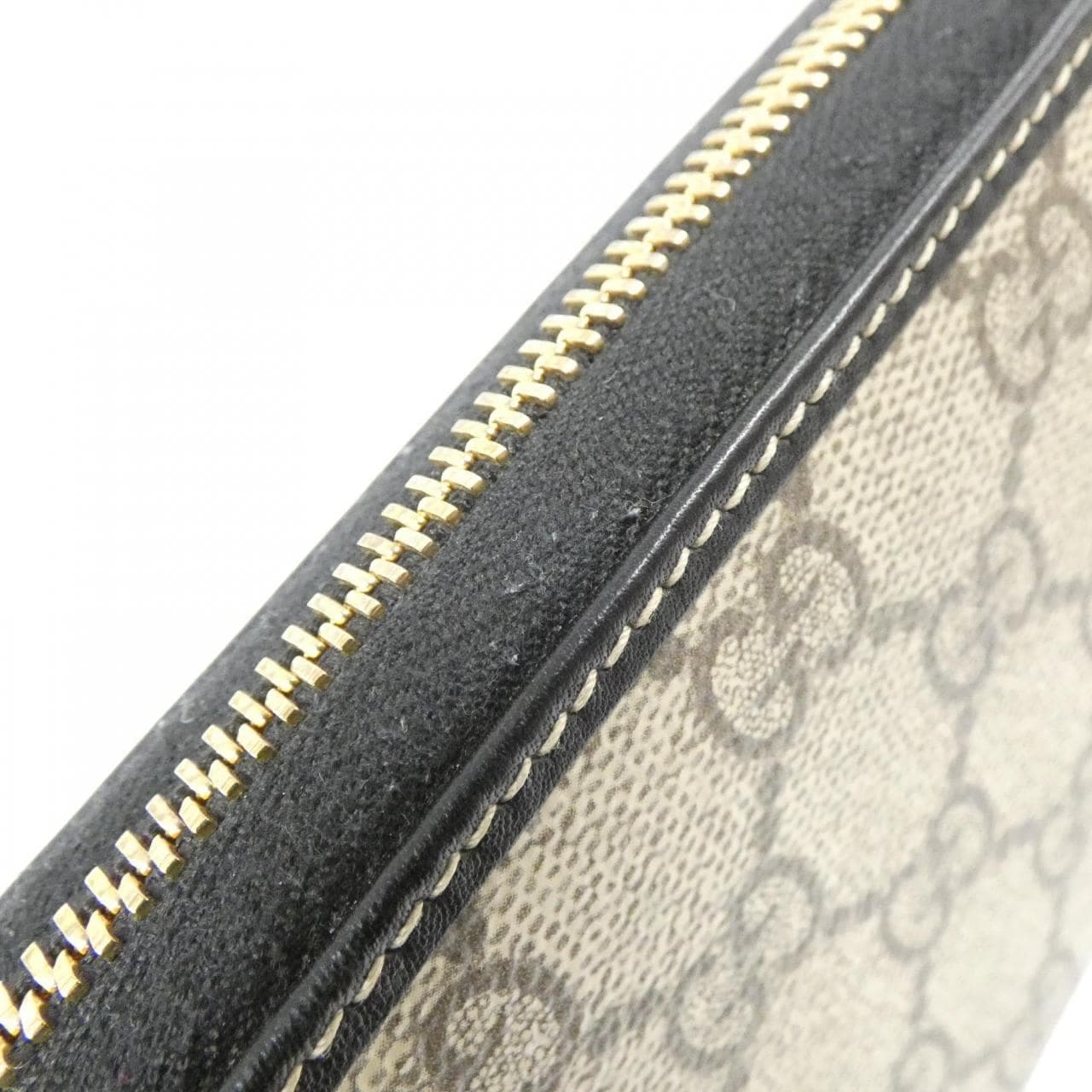 GUCCI 819122 FAD6L Wallet Canvas