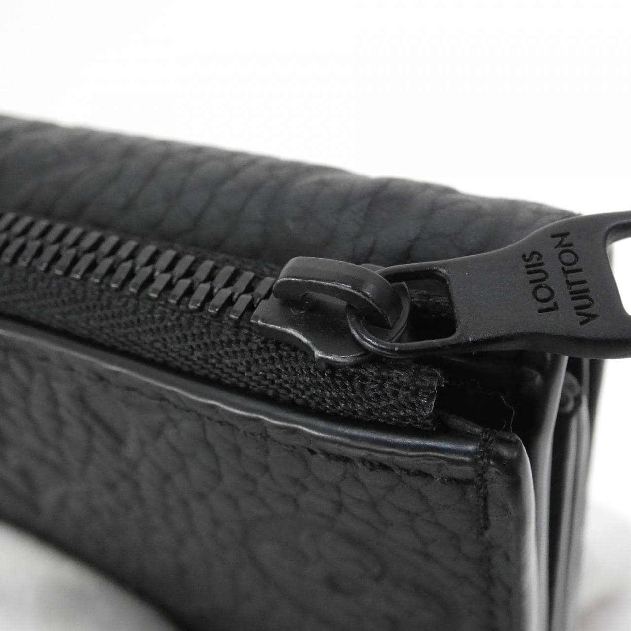 LOUIS VUITTON M82556 銀包 Monogram