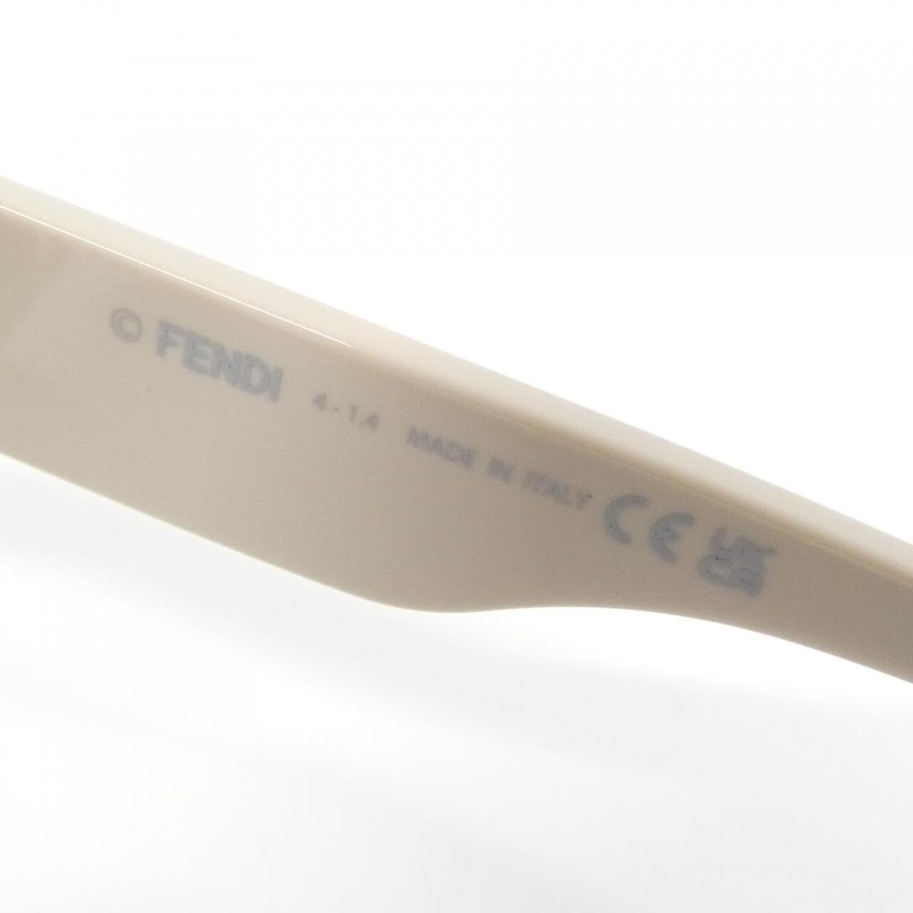 FENDI 40091U Sunglasses