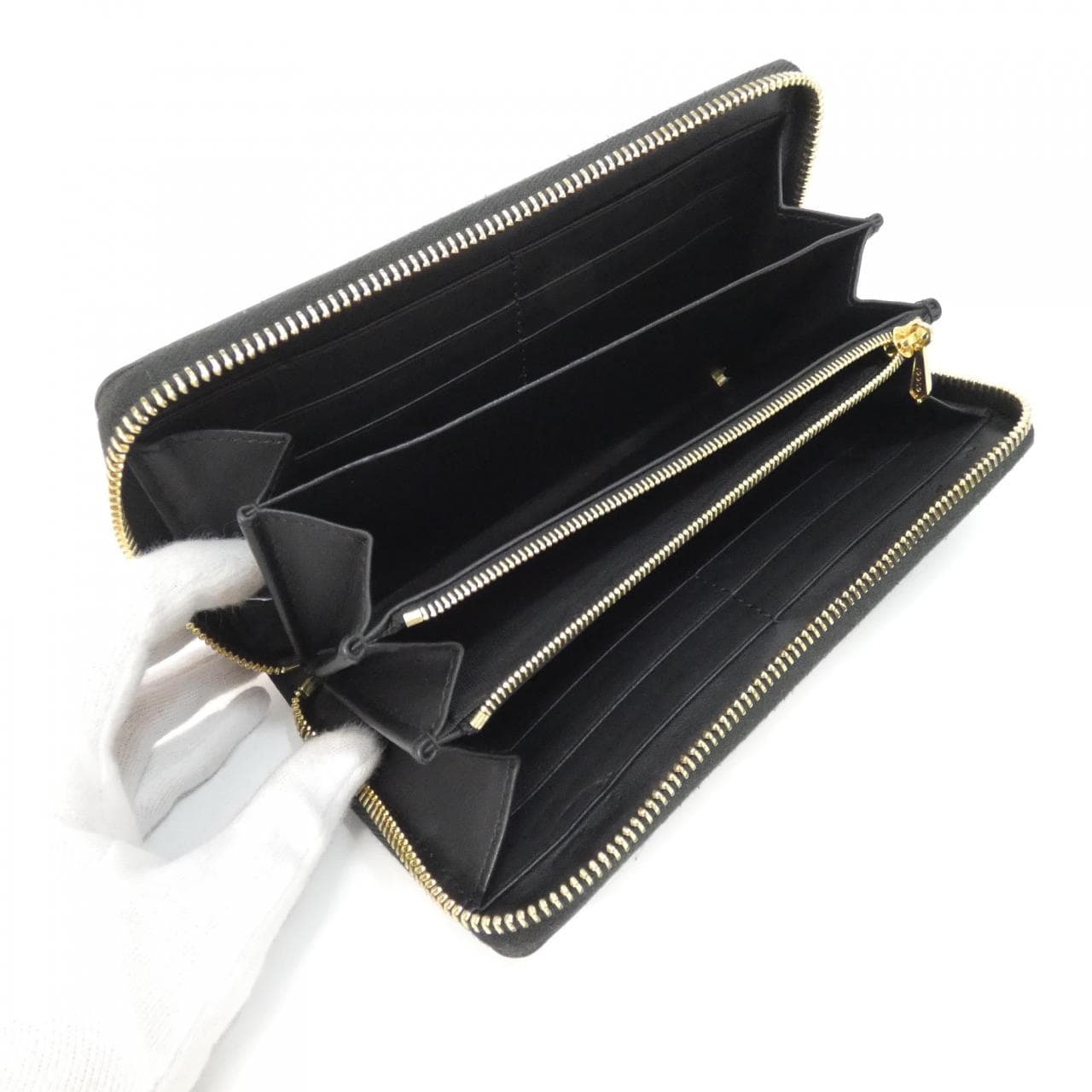 GUCCI 570661 LUZQX 銀包