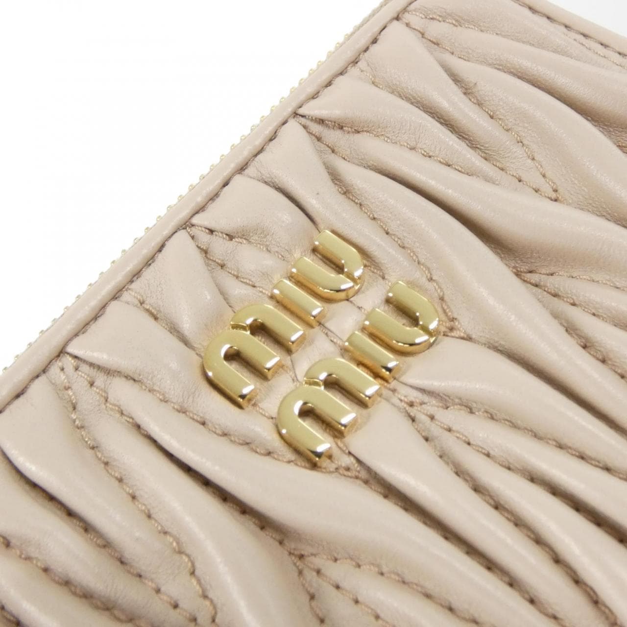MIU MIU 5ML024 銀包