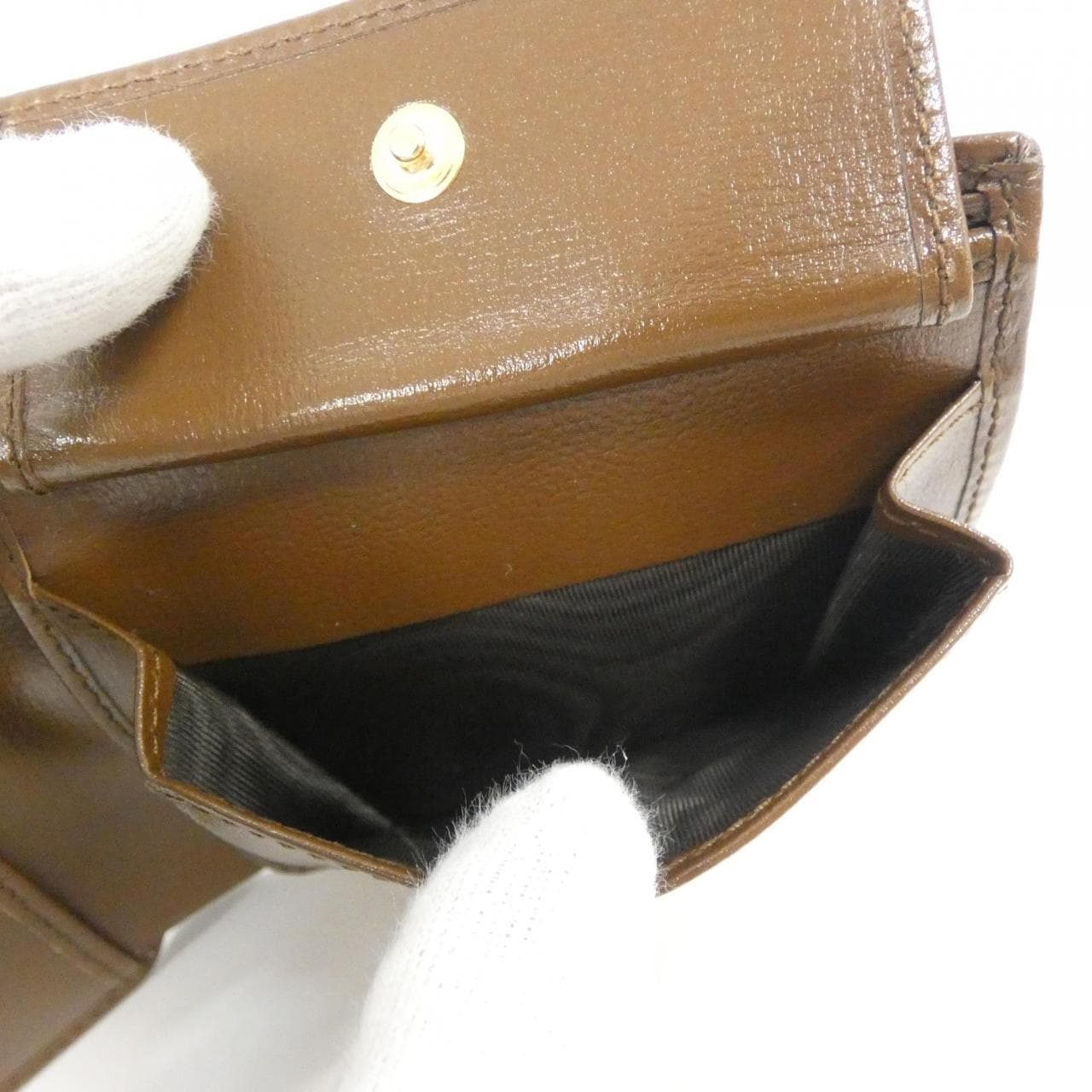 GUCCI 673000 92TCG 銀包 帆布