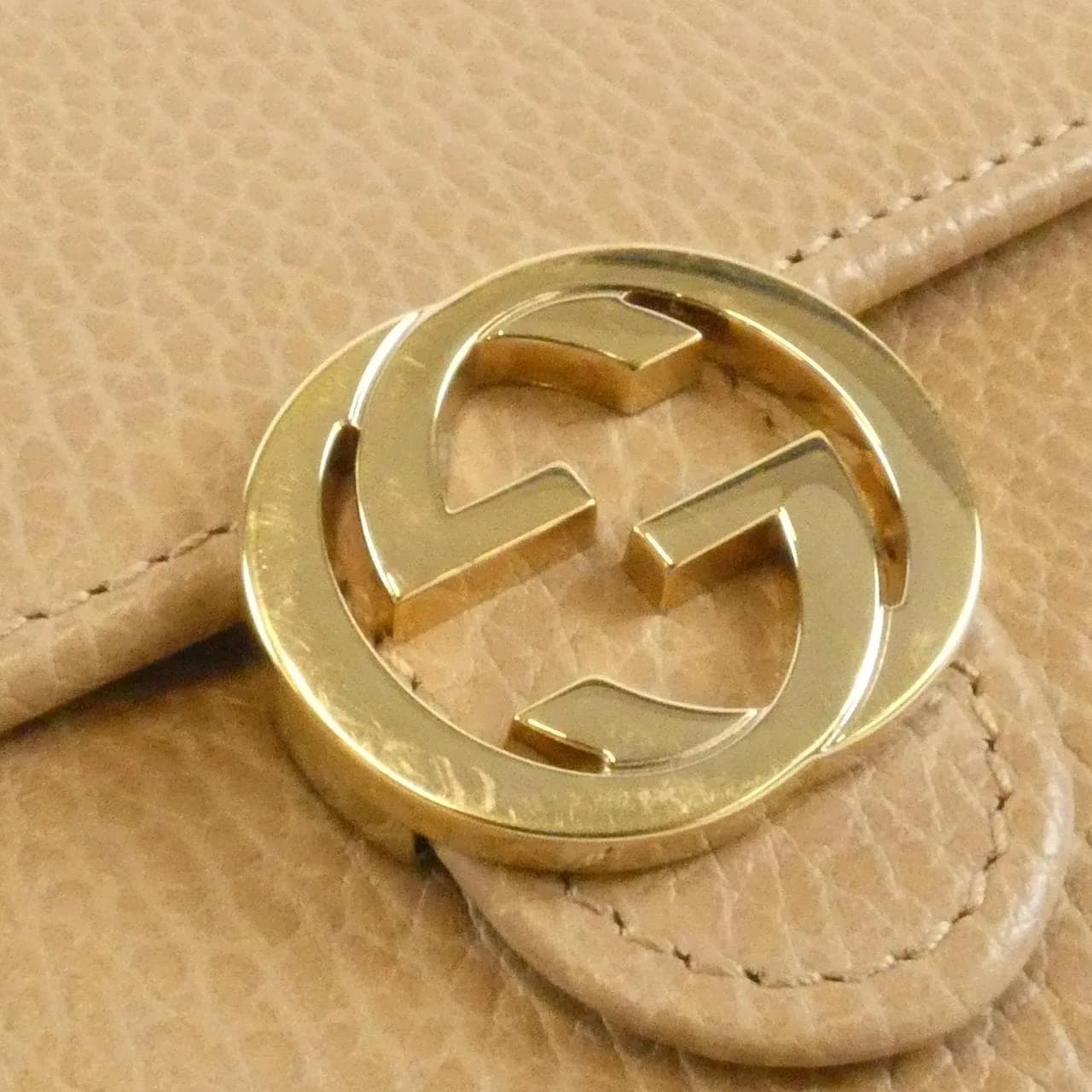 GUCCI 615525 CAO0G 銀包 皮革