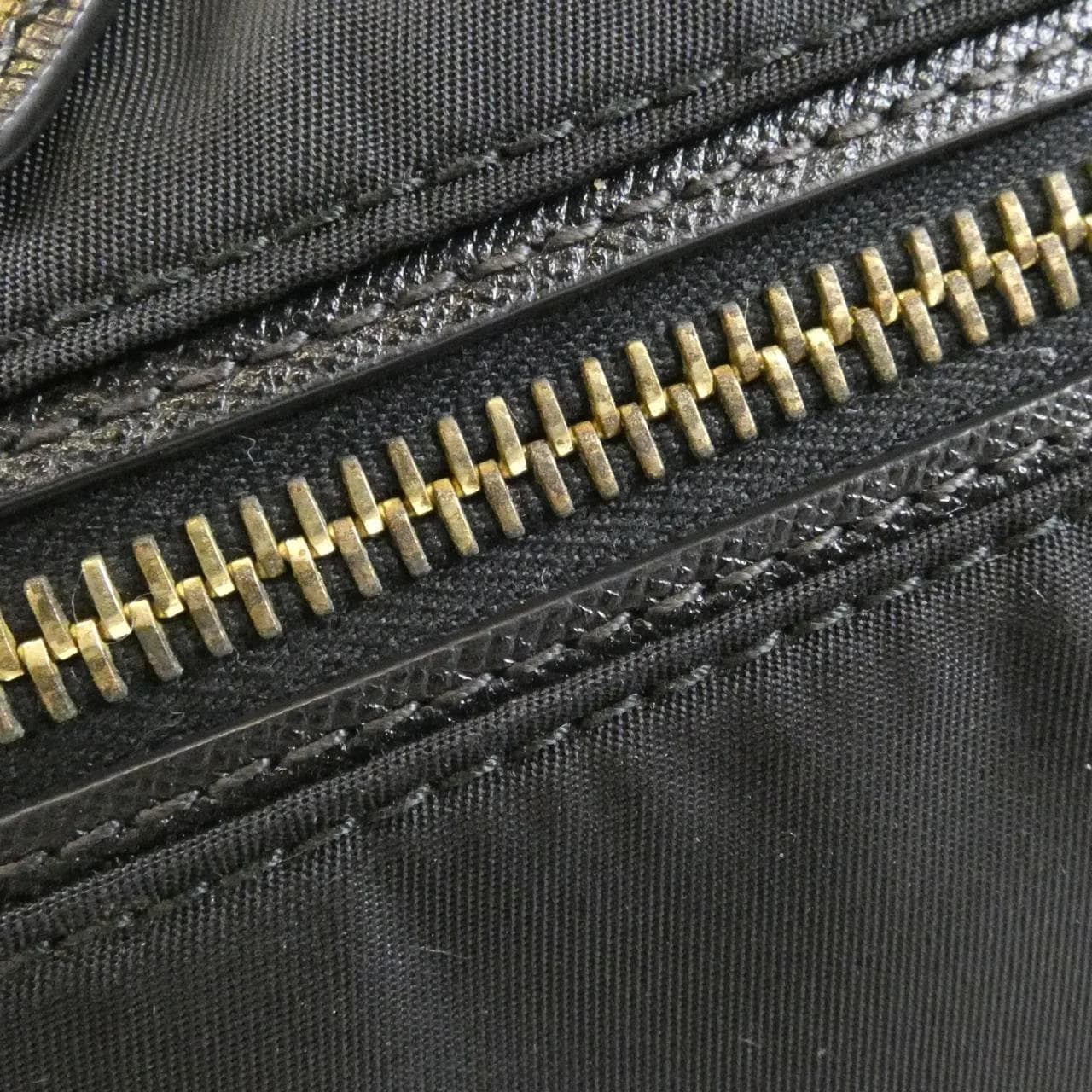 PRADA BN1834 肩背包