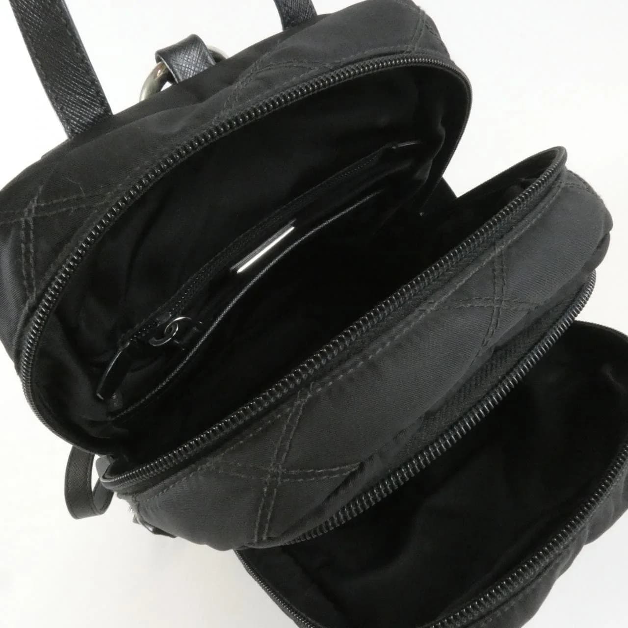 PRADA 1BZ017 背包