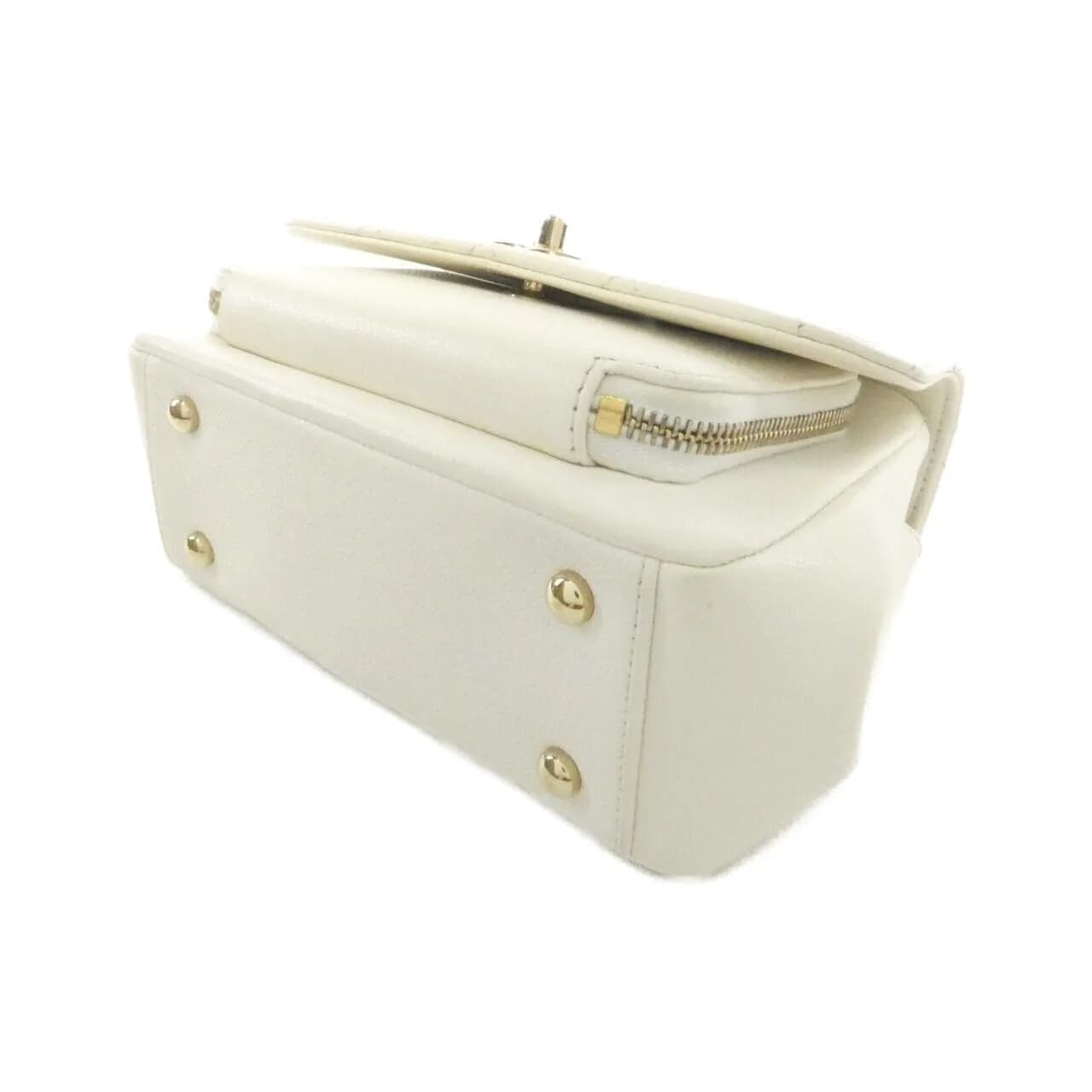 CHANEL 93749 Handbag Grained Calfskin