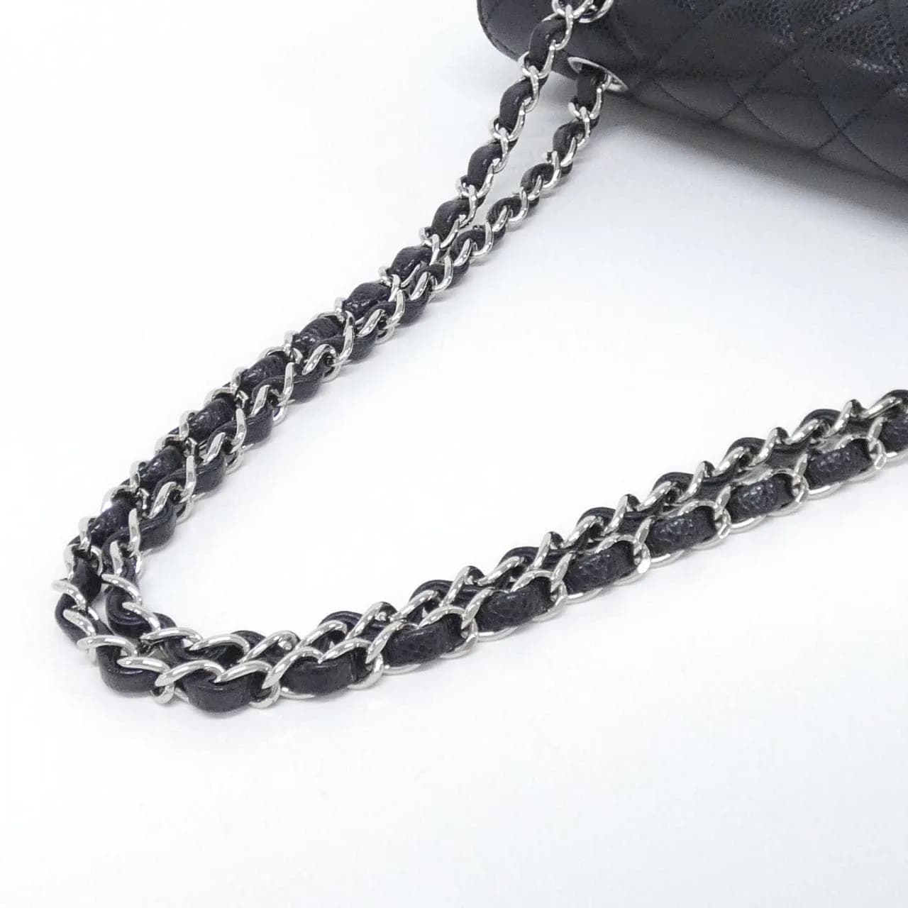 CHANEL Matelasse 1112 Shoulder Grained Calfskin