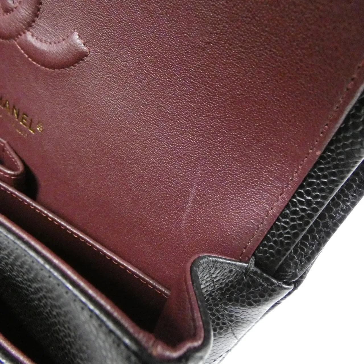 CHANEL Matelasse 1112 Shoulder Grained Calfskin