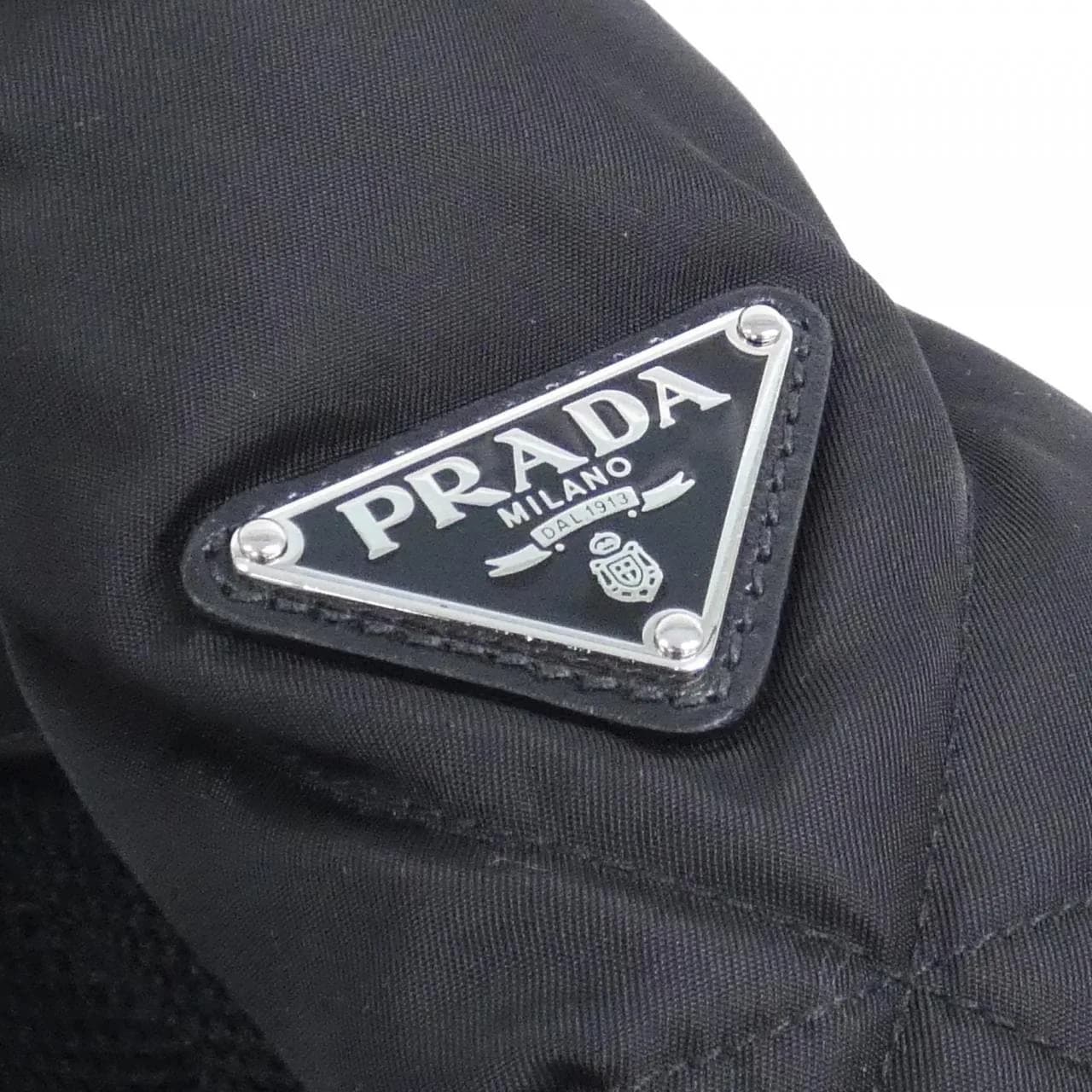 PRADA 2VZ135 背包