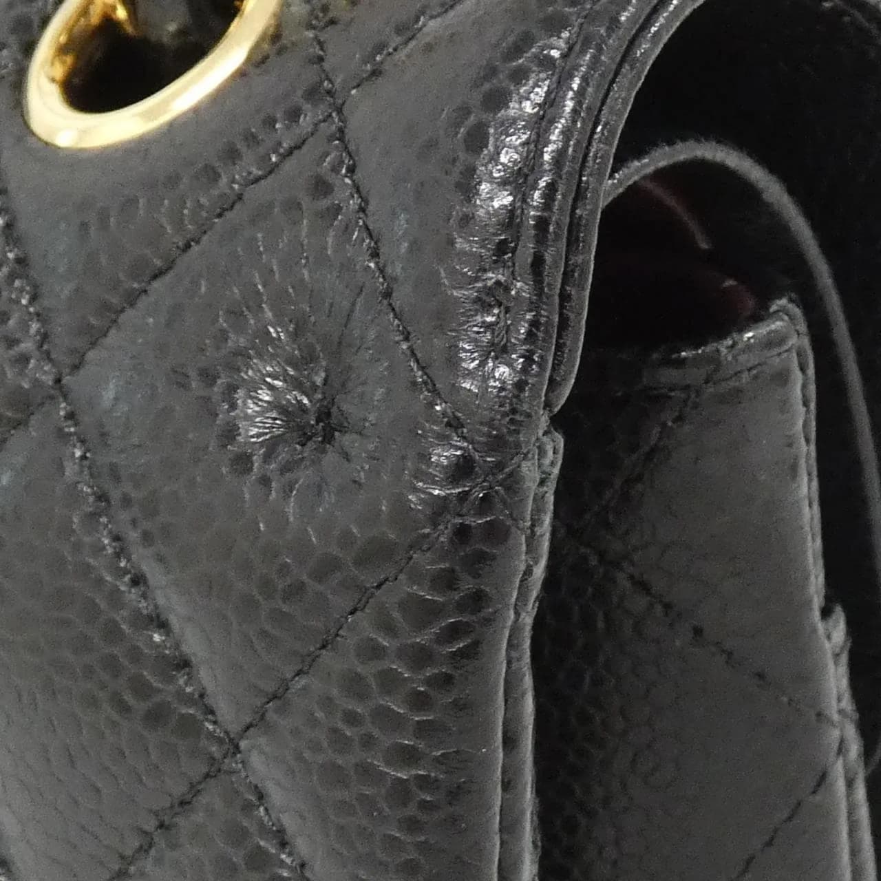 CHANEL Matelasse 1112 Shoulder Grained Calfskin