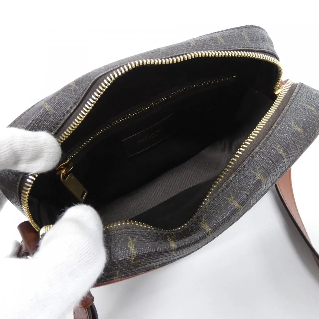 SAINT LAURENT 669957 2UY2W 肩背包 Monogram