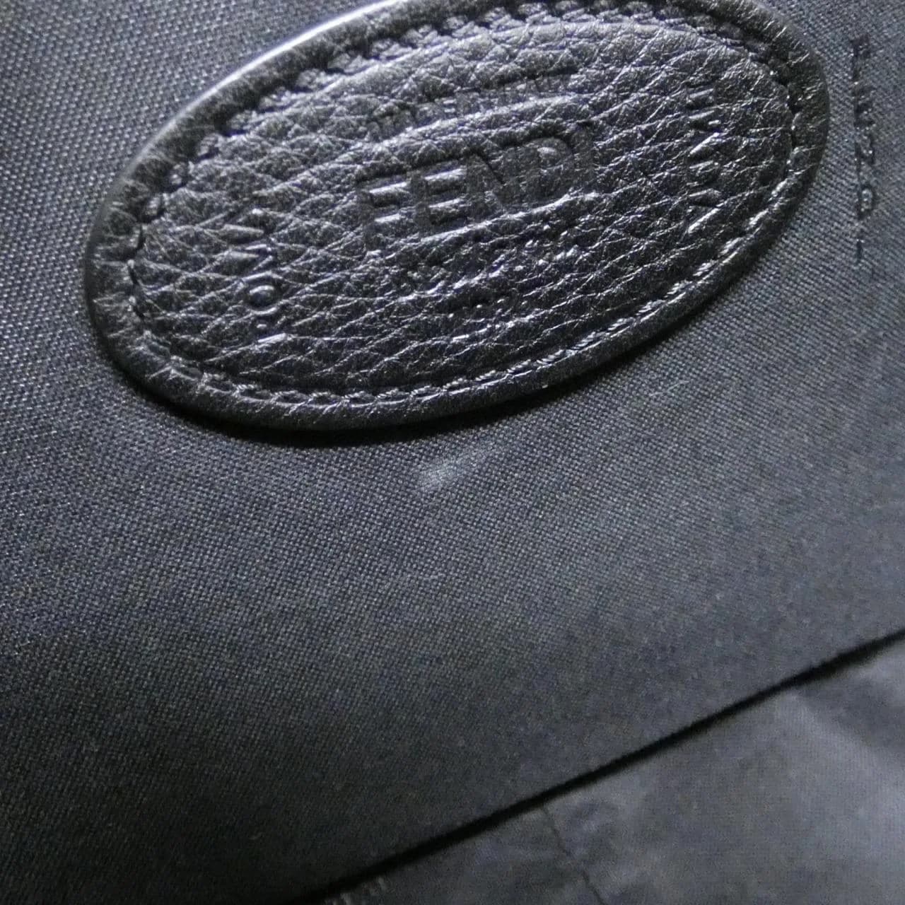 FENDI Baguette 7VA478 SFR 肩背包 皮革
