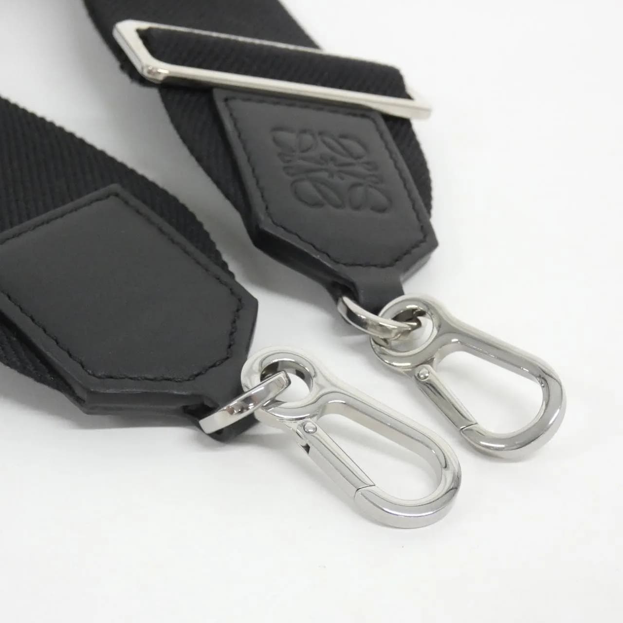 LOEWE C073WS1X01 銀包 帆布