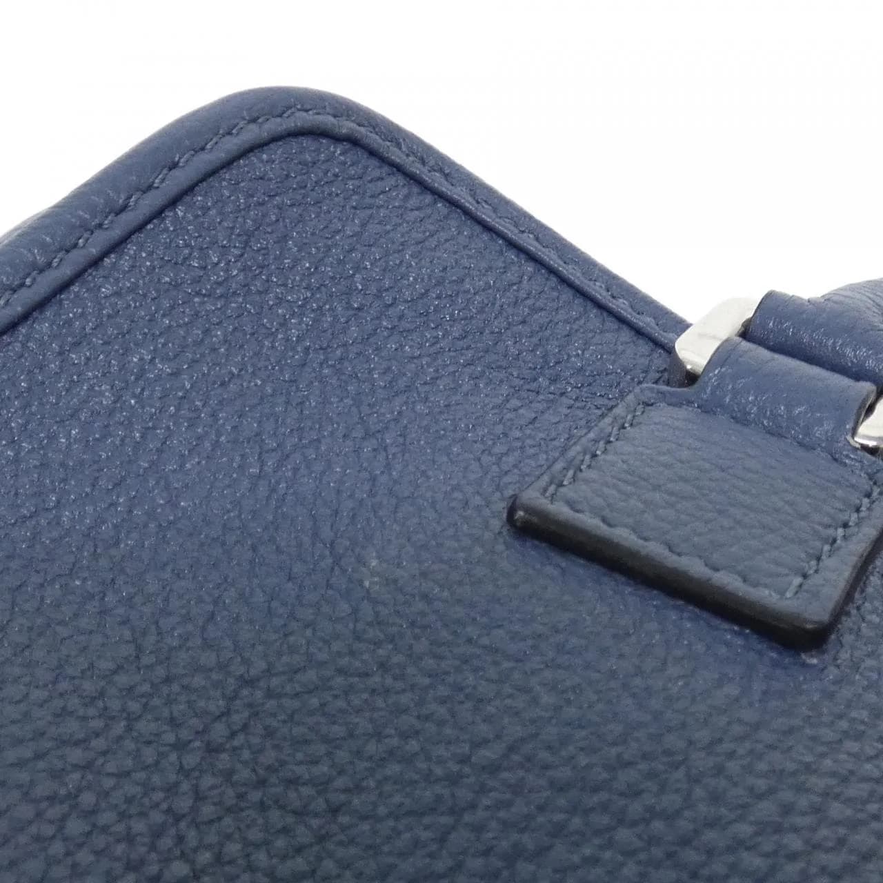 LOEWE Amazona 352 12 N71 手提包