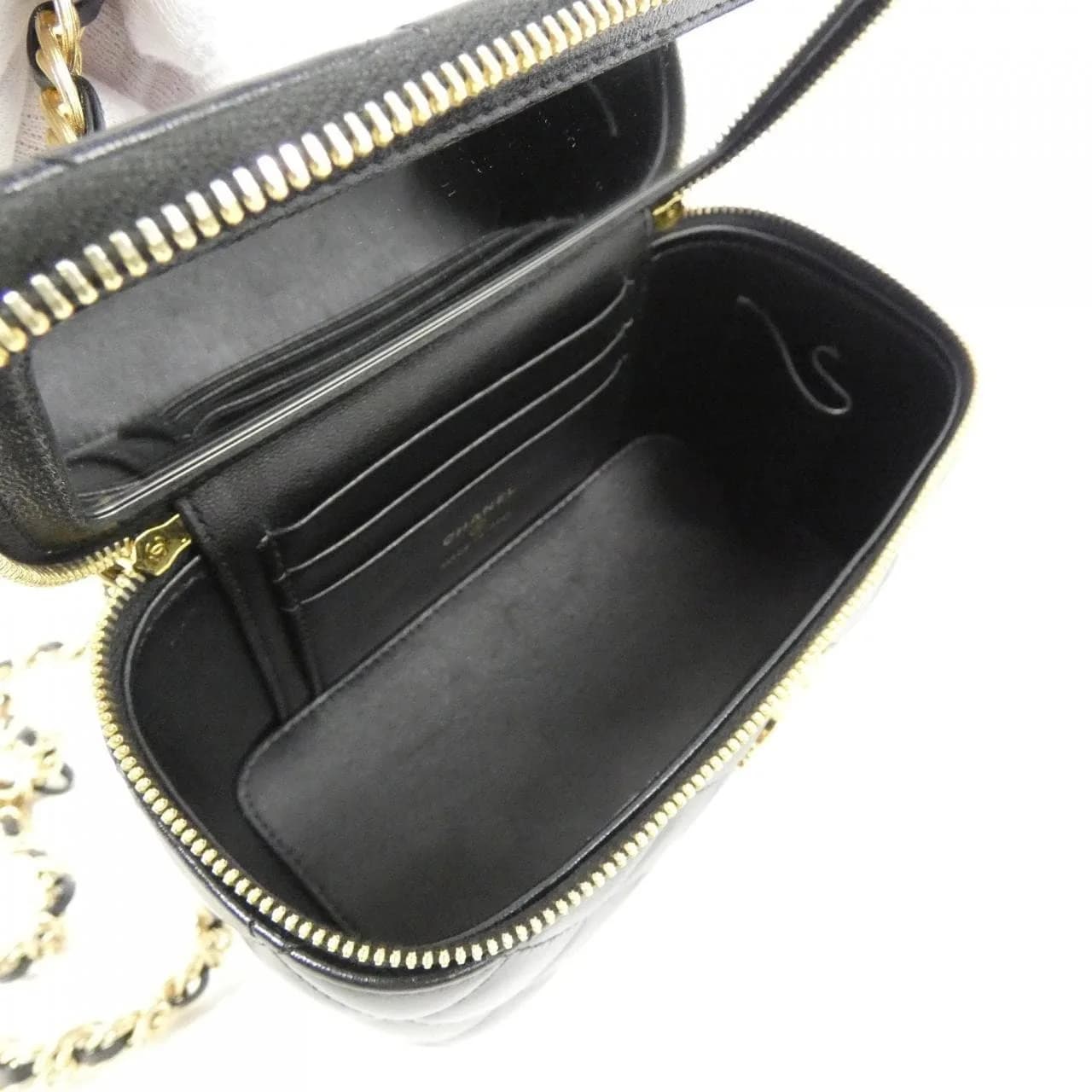CHANEL Chanel 19 AP3315 Handbag Lambskin