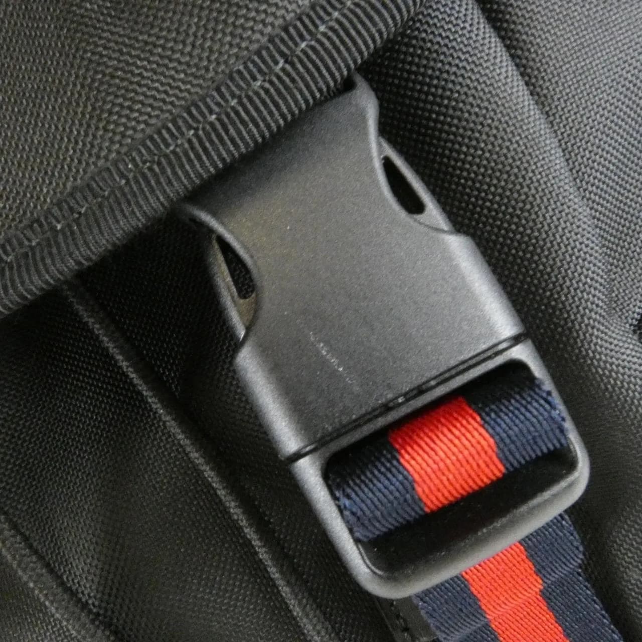 GUCCI 429037 K1N1X 背包 帆布