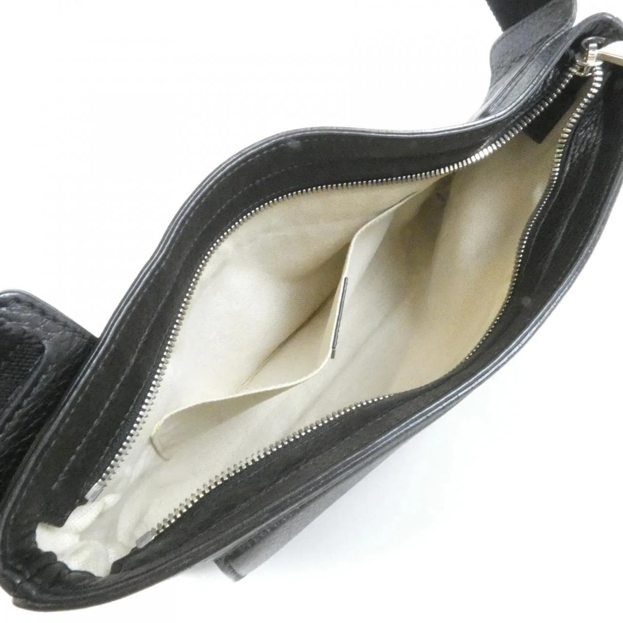 GUCCI 322827 A7M8N 肩背包 皮革