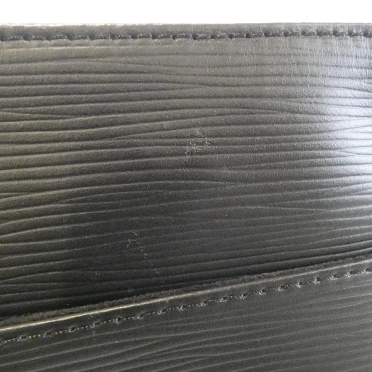 LOUIS VUITTON Christopher M58834 肩背包 Epi