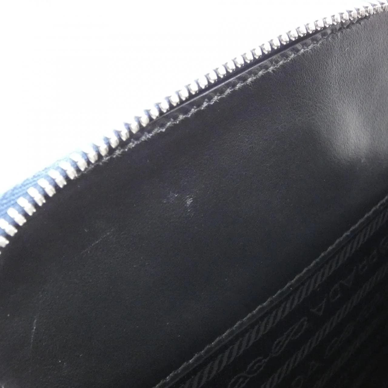 PRADA 2VZ106 肩背包