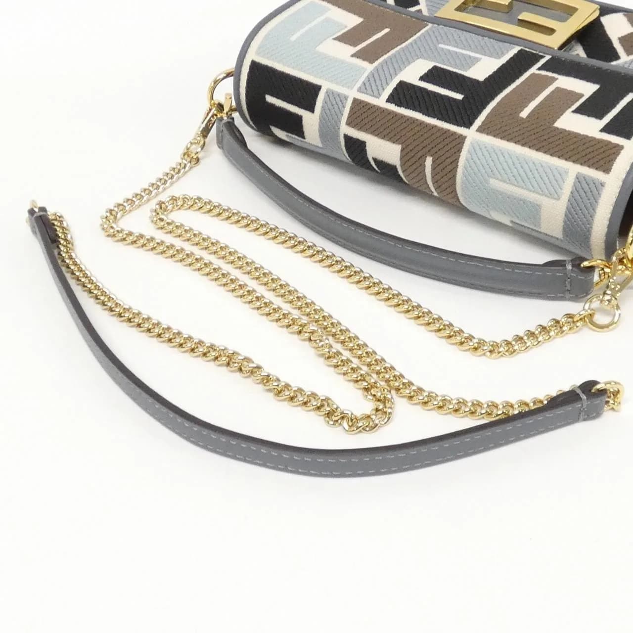 FENDI Baguette 8BS017 ARC2 手提包 帆布