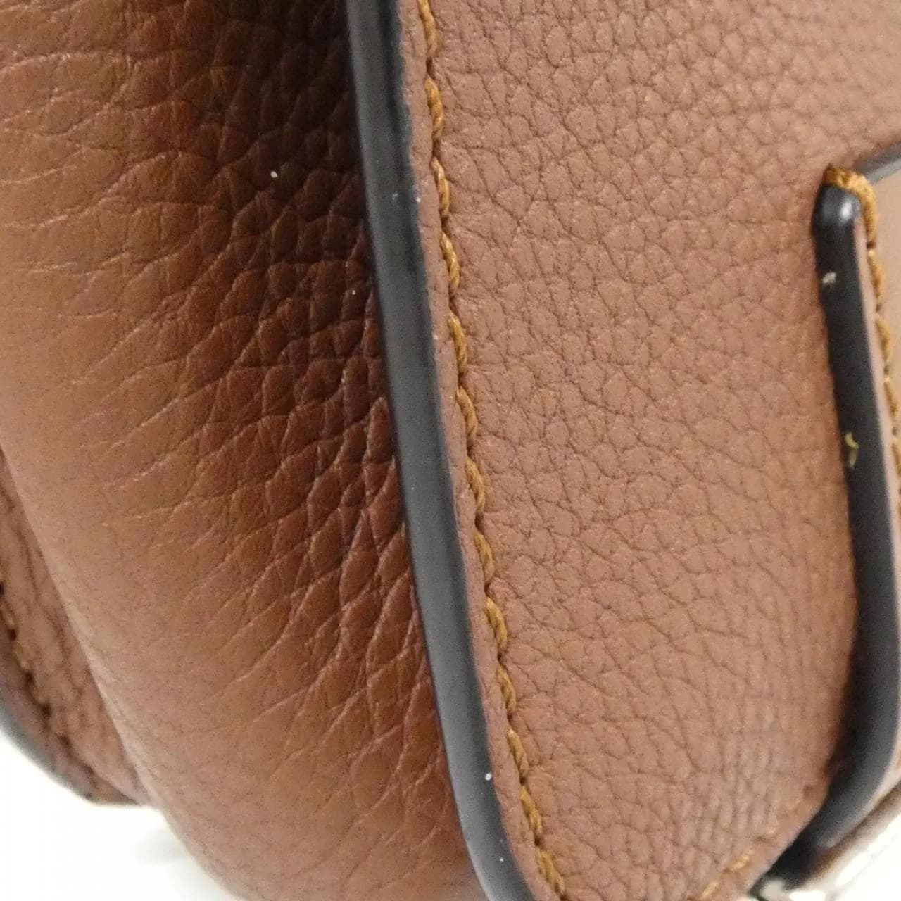 LOEWE 317 12AB23 肩背包
