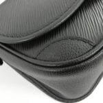 Louis Vuitton Epi Buci M59386 Shoulder Bag - Image 3