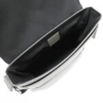 Louis Vuitton Taiga District PM M30970 Shoulder Bag - Image 7