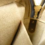 Louis Vuitton Damier Giant Troca PM M59115 Shoulder Bag - Image 10