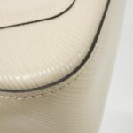 Louis Vuitton Epi Marelle M80688 Shoulder Bag - Image 3