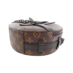 Louis Vuitton Monogram (N°7) Wheel Box M59706 Shoulder Bag - Image 3