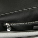 Louis Vuitton Taiga New Flap Messenger M30808 Shoulder Bag - Image 10