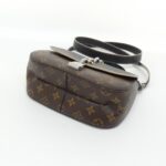 Louis Vuitton Monogram Chain It PM M44115 Bag - Image 3