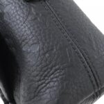 Louis Vuitton Taïga Monogram S-Cape Messenger M23741 Shoulder Bag - Image 4