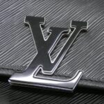 Louis Vuitton Epi Buci M59386 Shoulder Bag - Image 4