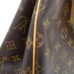 Louis Vuitton Monogram Batignolles Vertical M51153 Shoulder Bag - Image 4