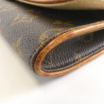 Louis Vuitton Monogram Pochette Twin GM M51852 Shoulder Bag - Image 3