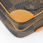 Louis Vuitton Damier Giant (LV Squared) Nile Messenger N40359 Shoulder Bag - Image 3