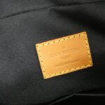 Louis Vuitton Damier Giant (LV Squared) Nile Messenger N40359 Shoulder Bag - Image 8