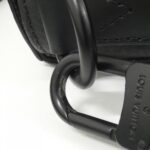 Louis Vuitton Trianon Monogram Trunk Messenger PM M57726 Shoulder Bag - Image 4