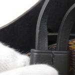 Louis Vuitton Monogram Neo Noé MM M44020 Shoulder Bag - Image 5